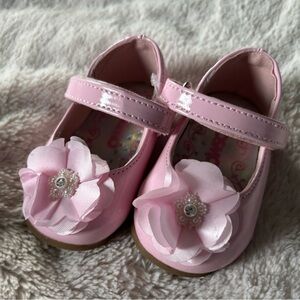 New In Box Pink Patent Leather Floral Baby Girl Dress Shoes Size 2